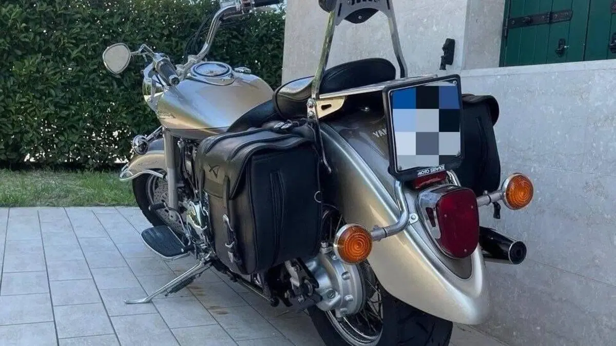 Yamaha XVS 1100 Drag Star (1999 - 06)  (3)