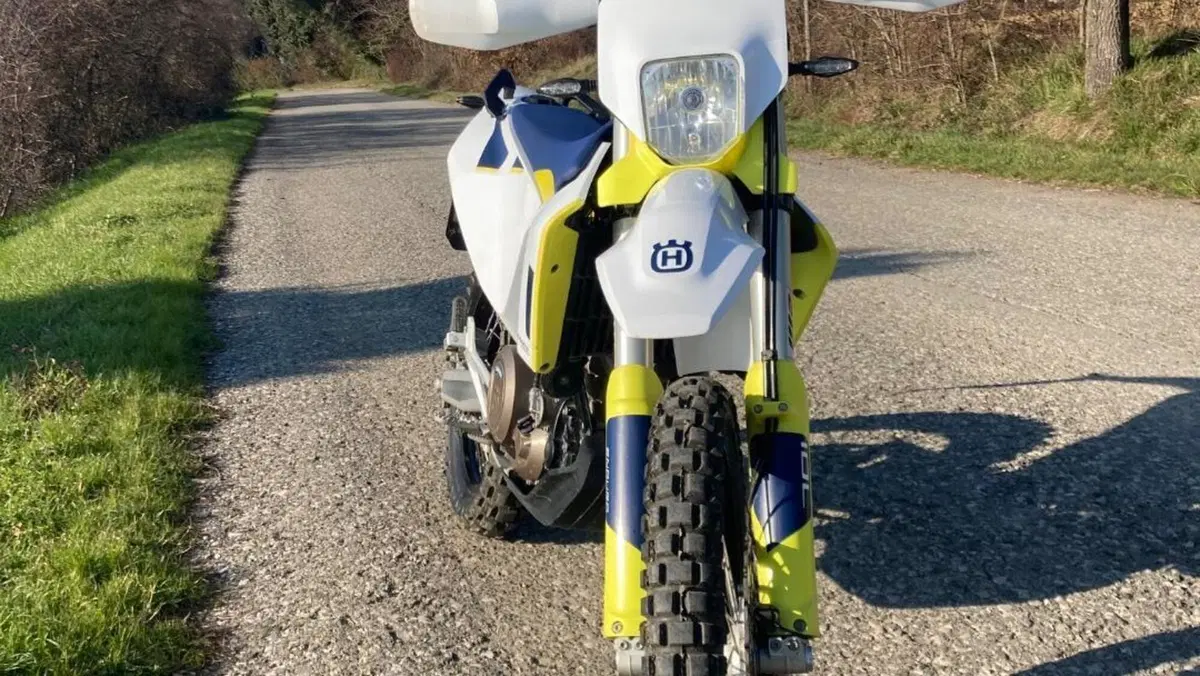 Husqvarna 701 Enduro (2021)  (3)