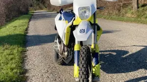 Husqvarna 701 Enduro (2021)  (3)
