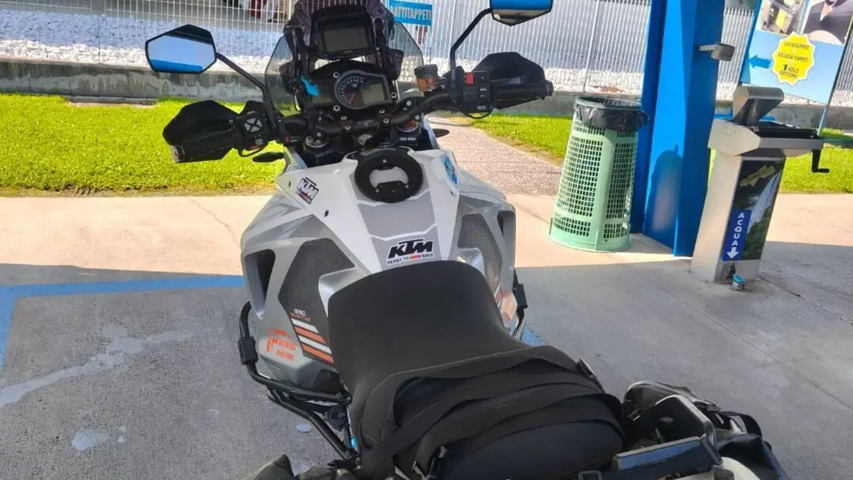 KTM 1290 Super Adventure (2015 - 16)  (3)