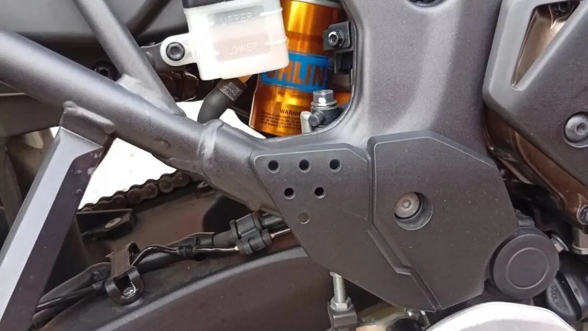Honda Africa Twin CRF 1000L (2018 - 19)  (6)