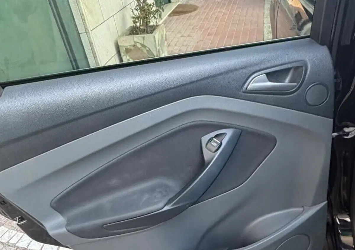 Ford C-Max 1.6 TDCi 115CV Titanium (7)