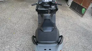 Yamaha T-Max 500 (2001 - 03)  (3)