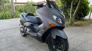 Yamaha T-Max 500 (2001 - 03)  (5)