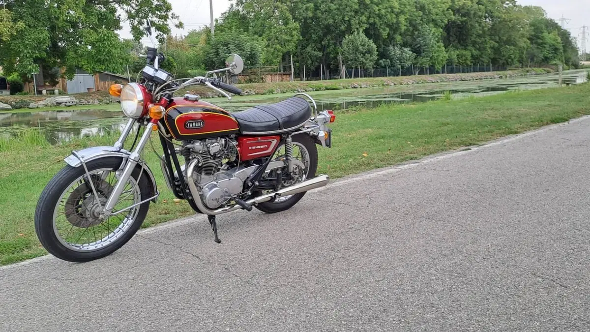 Yamaha   (3)