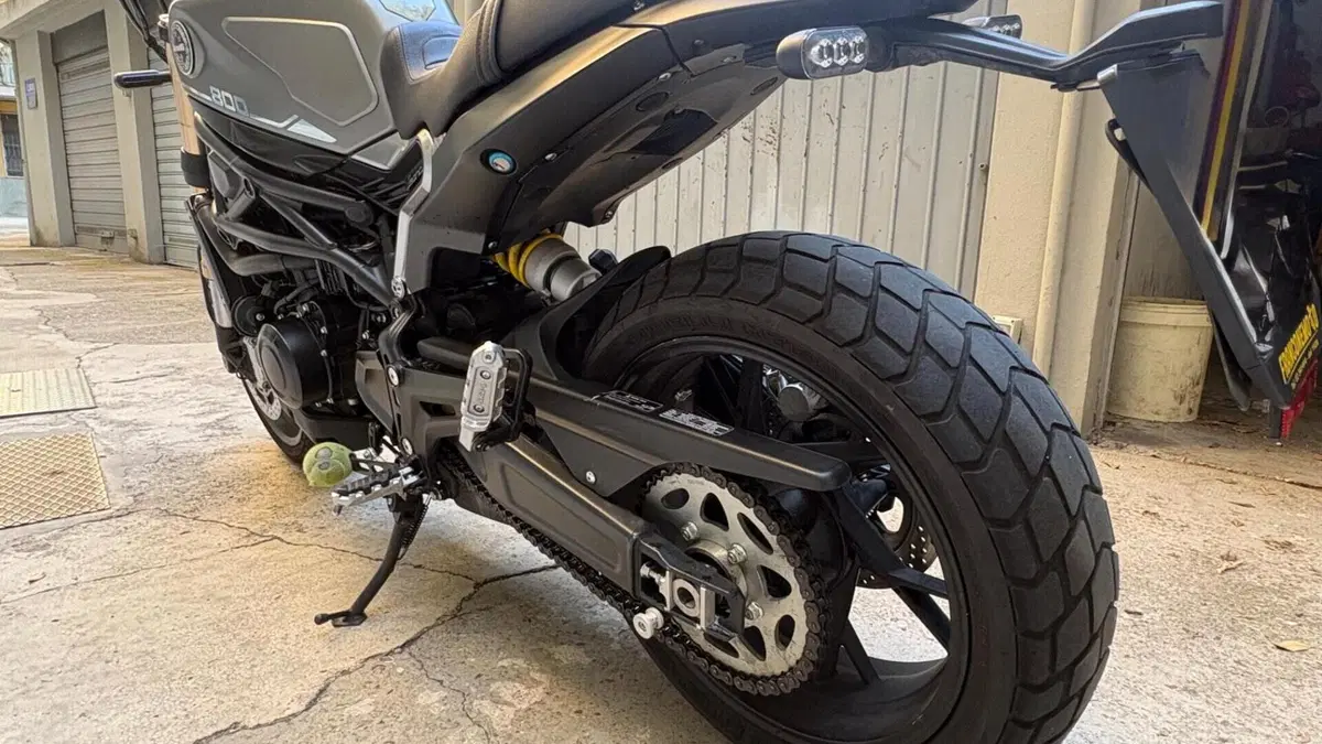 Benelli Leoncino 800 (2022 - 26)  (11)