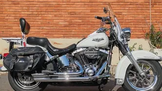 Harley-Davidson 1584 Heritage Classic (2008 - 10) - FLSTC usata