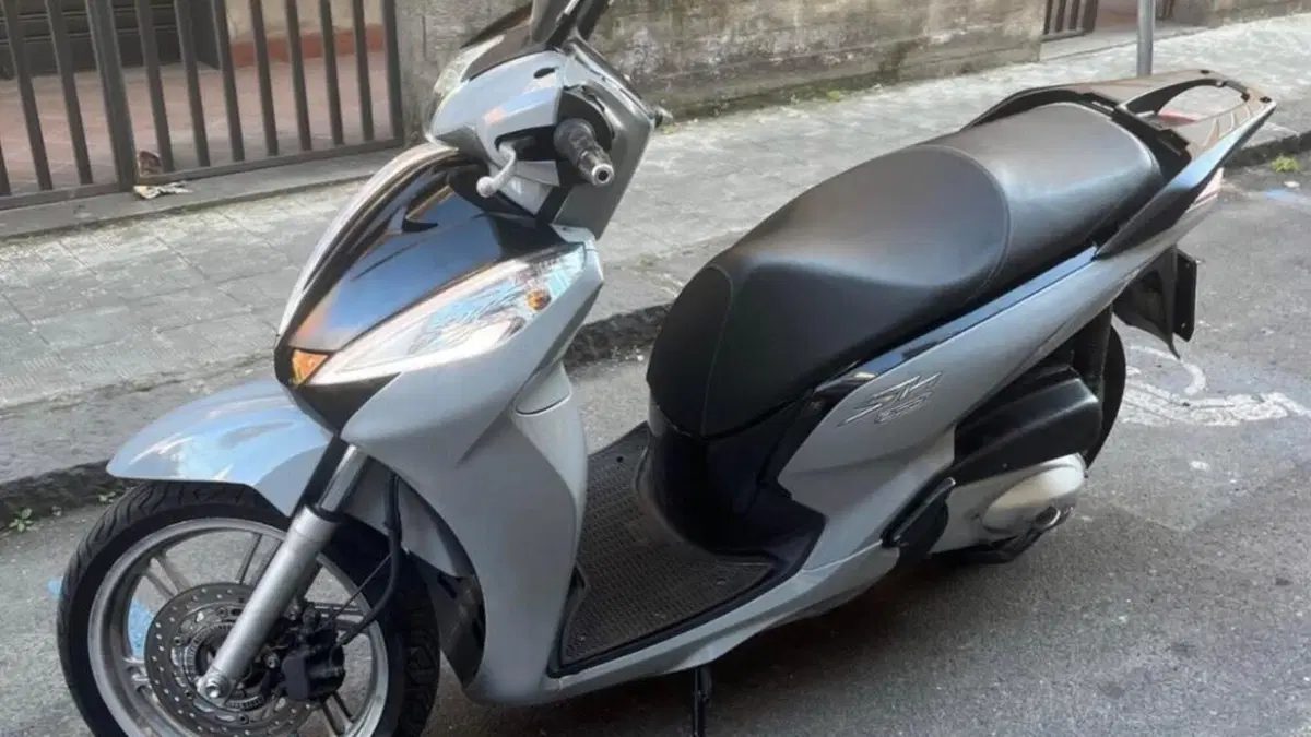 Honda SH 300 i Sport ABS (2018 - 20)  (6)