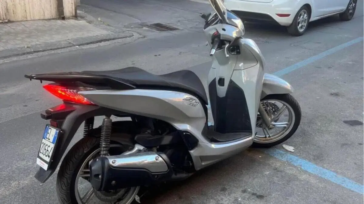 Honda SH 300 i Sport ABS (2018 - 20)  (7)