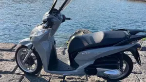 Honda SH 300 i Sport ABS (2018 - 20)  (11)
