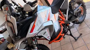 KTM 1290 Super Adventure R (2022 - 25)  (2)