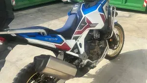 Honda Africa Twin CRF 1100L Adventure Sports Travel Edition DCT (2020 - 21)  (2)