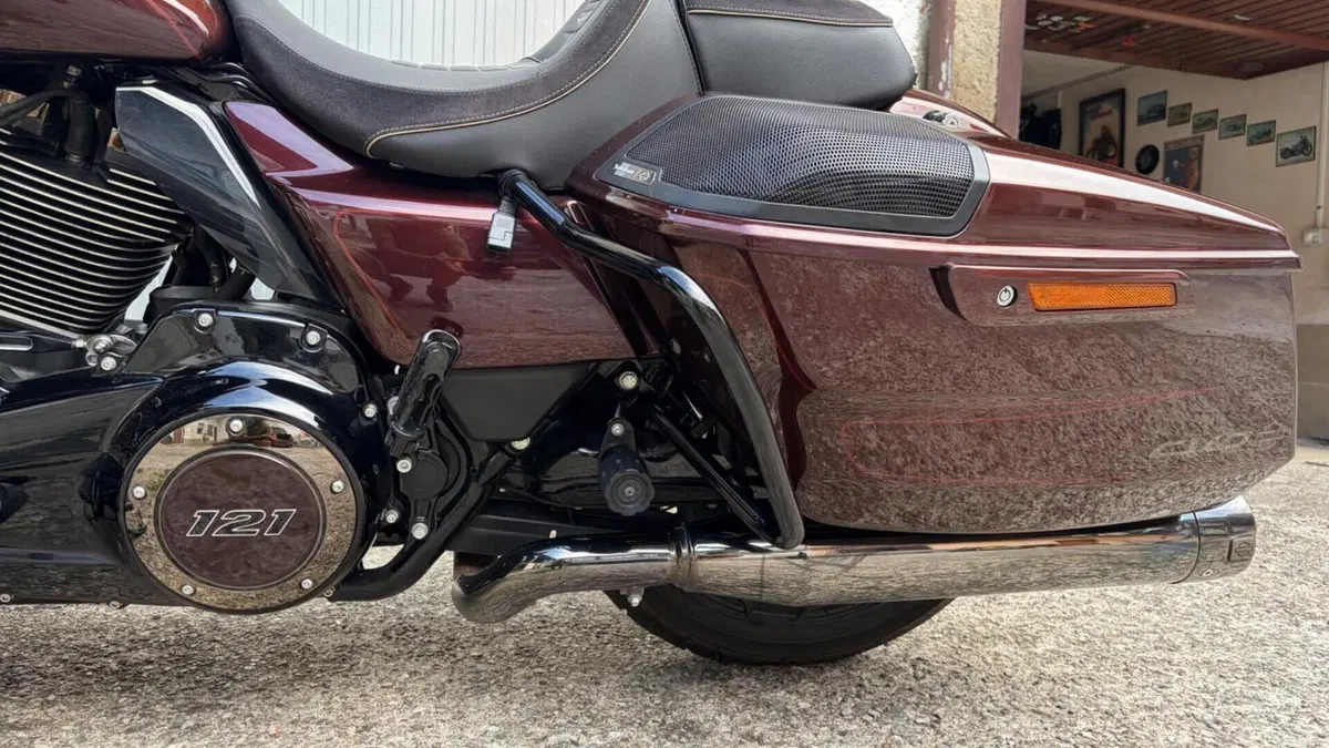 Harley-Davidson CVO Street Glide (2024)  (5)