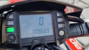Aprilia RXV 550 (2009 - 14)  (5)