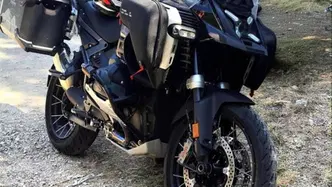 Bmw R 1300 GS Adventure Triple Black (2025 - 26) usata