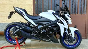 Suzuki GSX-S1000 ABS (2017 - 20)  (2)