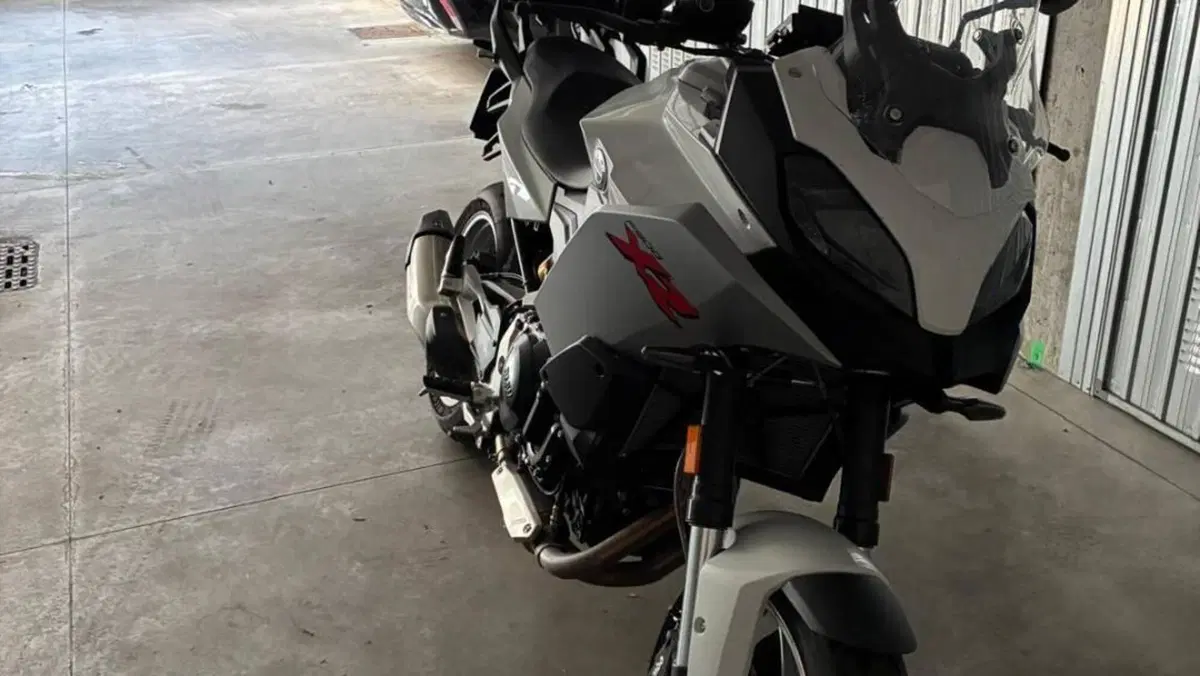 Bmw F 900 XR (2020 - 24)  (2)