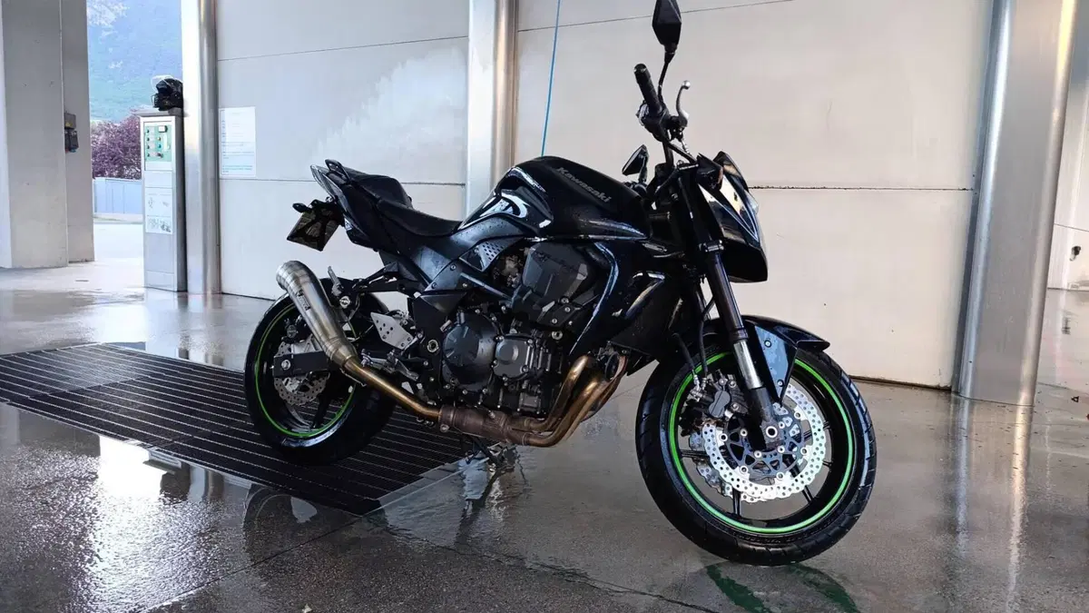 Kawasaki Z 750 (2007 - 14) 