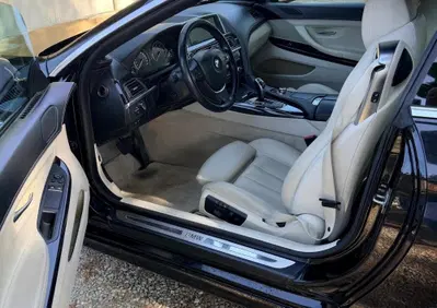 BMW Serie 6 Coupé 640d (9)