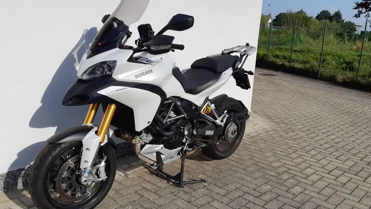 Ducati Multistrada 1200 S Touring (2010 - 12)  (2)