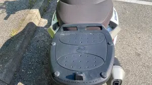 Piaggio Beverly 300 ABS-ASR (2021 - 25)  (7)