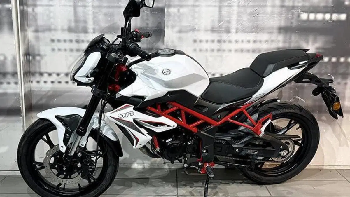 Benelli BN 125 (2021 - 25)  (6)