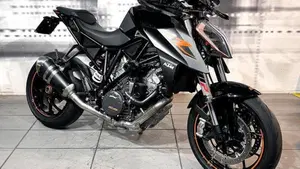 KTM 1290 Super Duke R ABS (2017 - 18) 