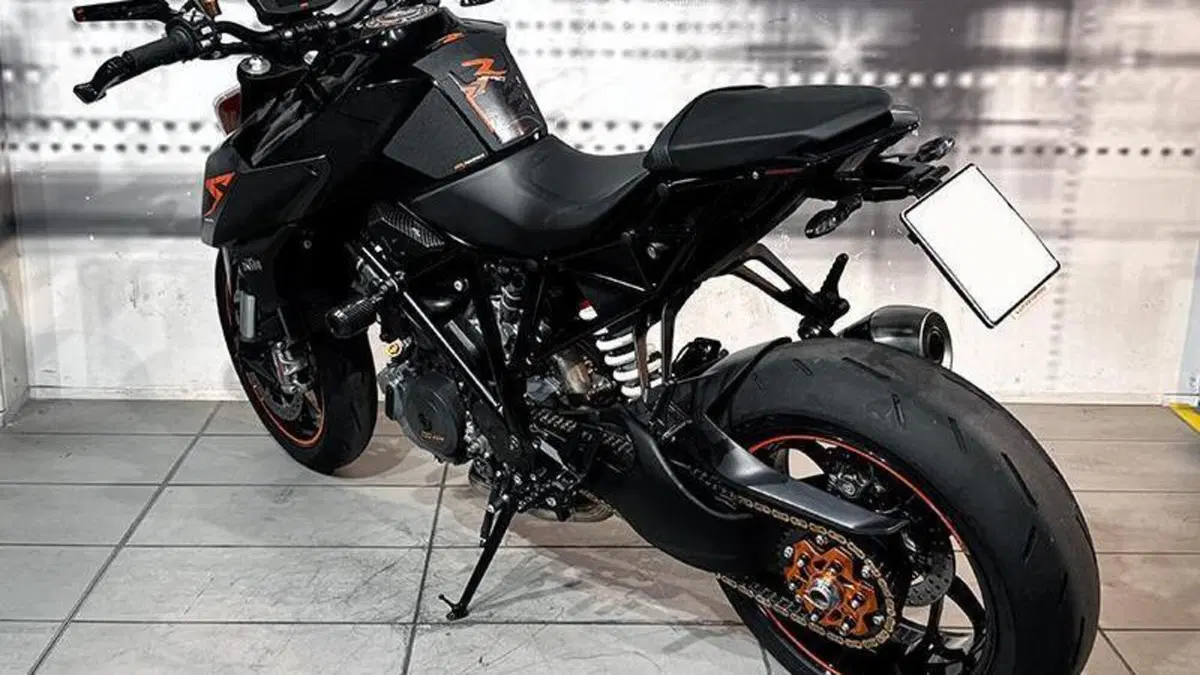 KTM 1290 Super Duke R ABS (2017 - 18)  (2)
