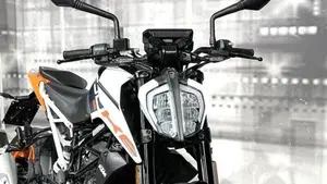 KTM 125 Duke (2021 - 23)  (9)
