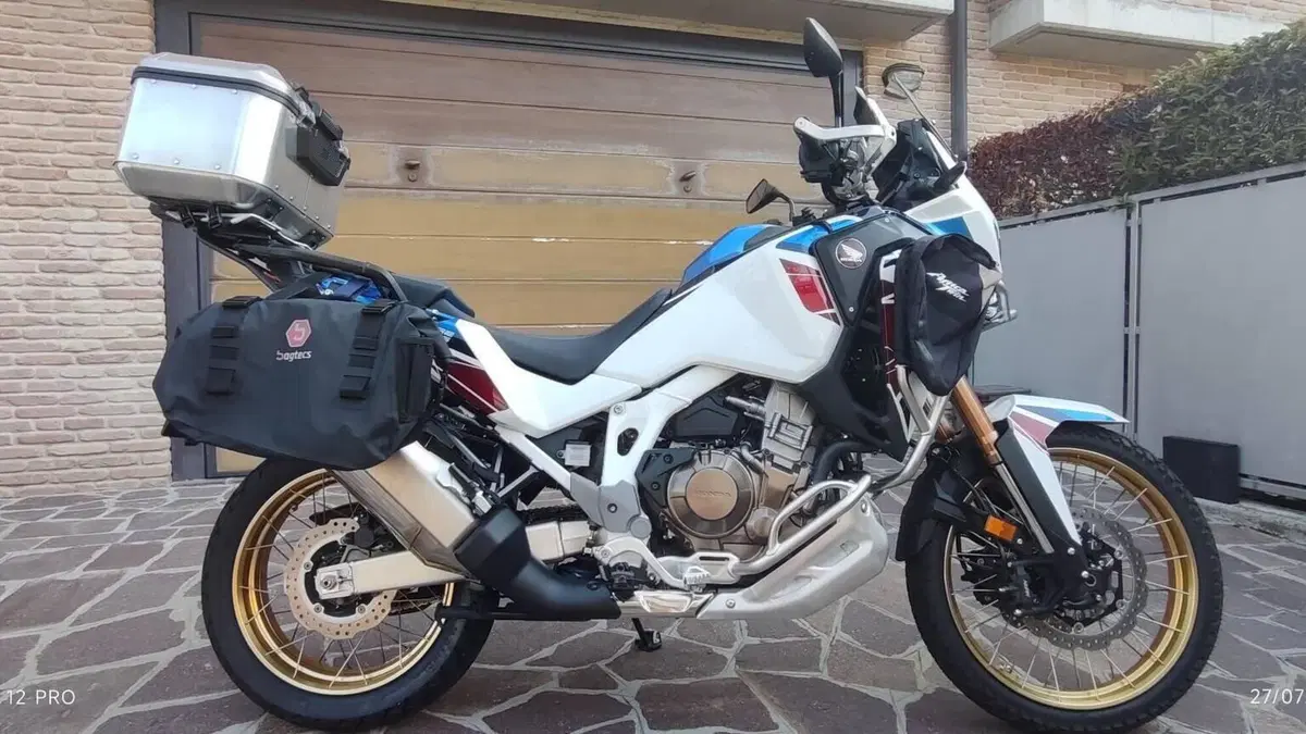Honda Africa Twin CRF 1100L Adventure Sports (2022 - 23)  (2)