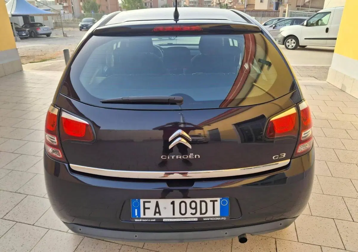 Citroen C3 1.2 VTi 82 Exclusive (4)