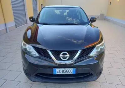 Nissan Qashqai 1.5 dCi Acenta (3)