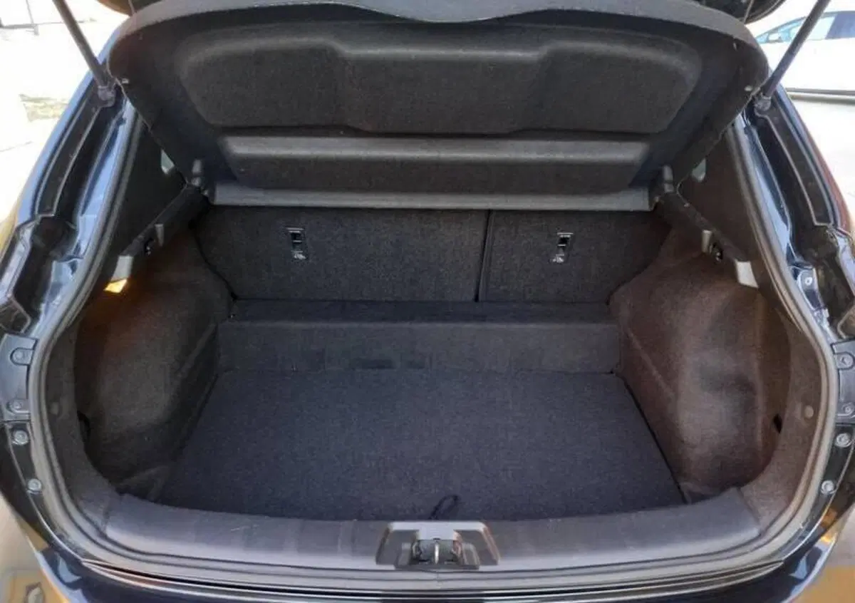 Nissan Qashqai 1.5 dCi Acenta (11)