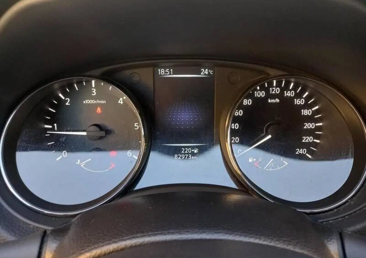 Nissan Qashqai 1.5 dCi Acenta (12)