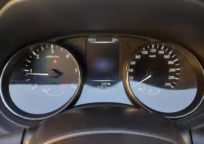 Nissan Qashqai 1.5 dCi Acenta (12)
