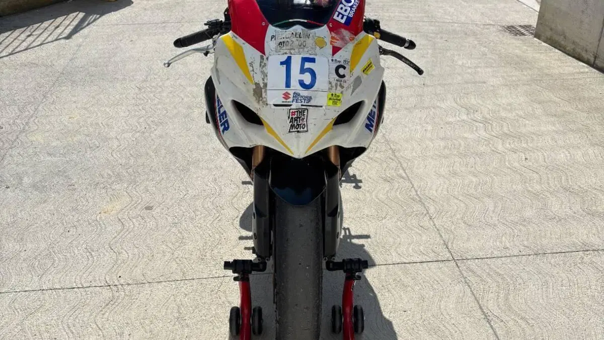 Suzuki GSX-R1000 (2006 - 08)  (2)