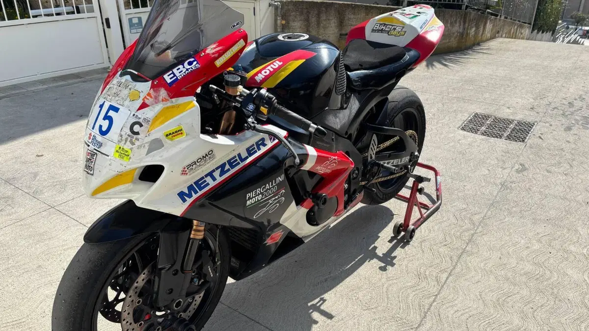 Suzuki GSX-R1000 (2006 - 08)  (6)