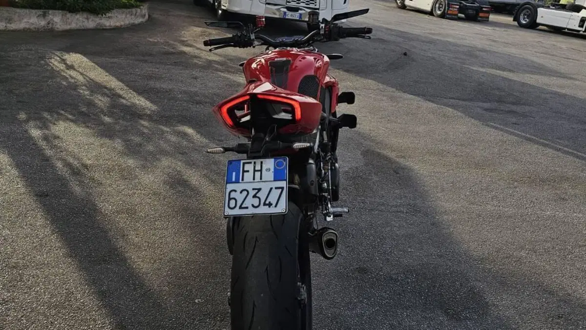 Ducati Streetfighter V4 S (2023 - 24)  (5)