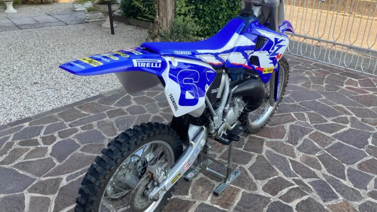 Yamaha   (2)