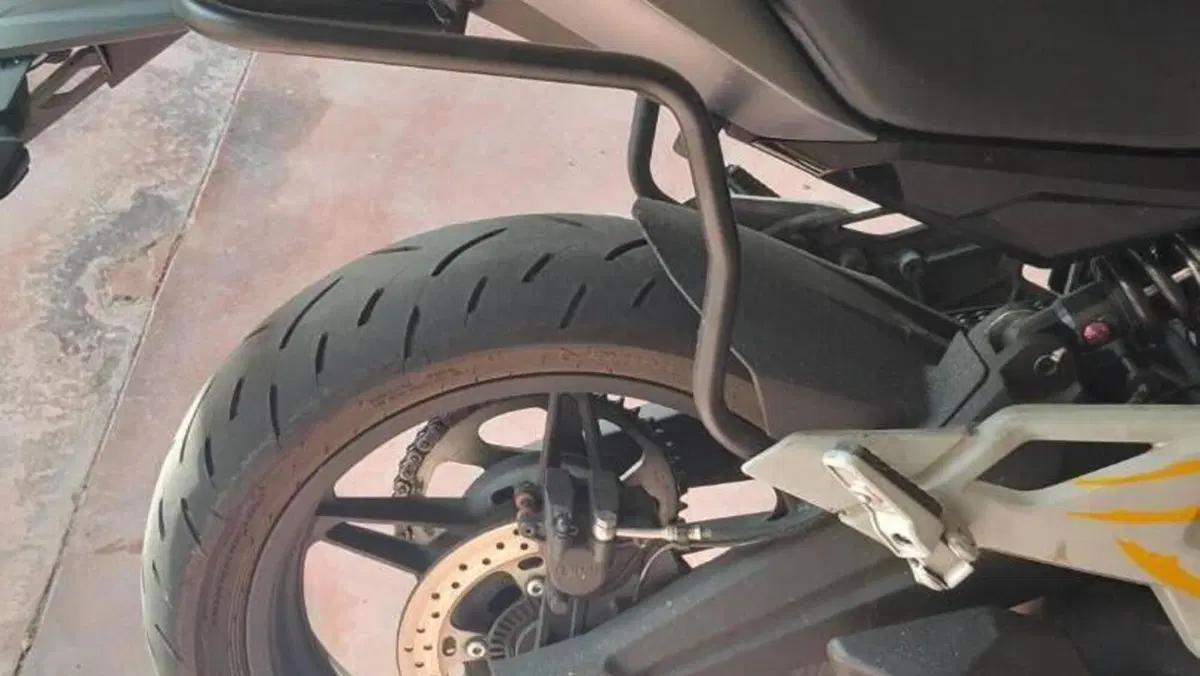CFMOTO 650MT (2021 - 24)  (8)
