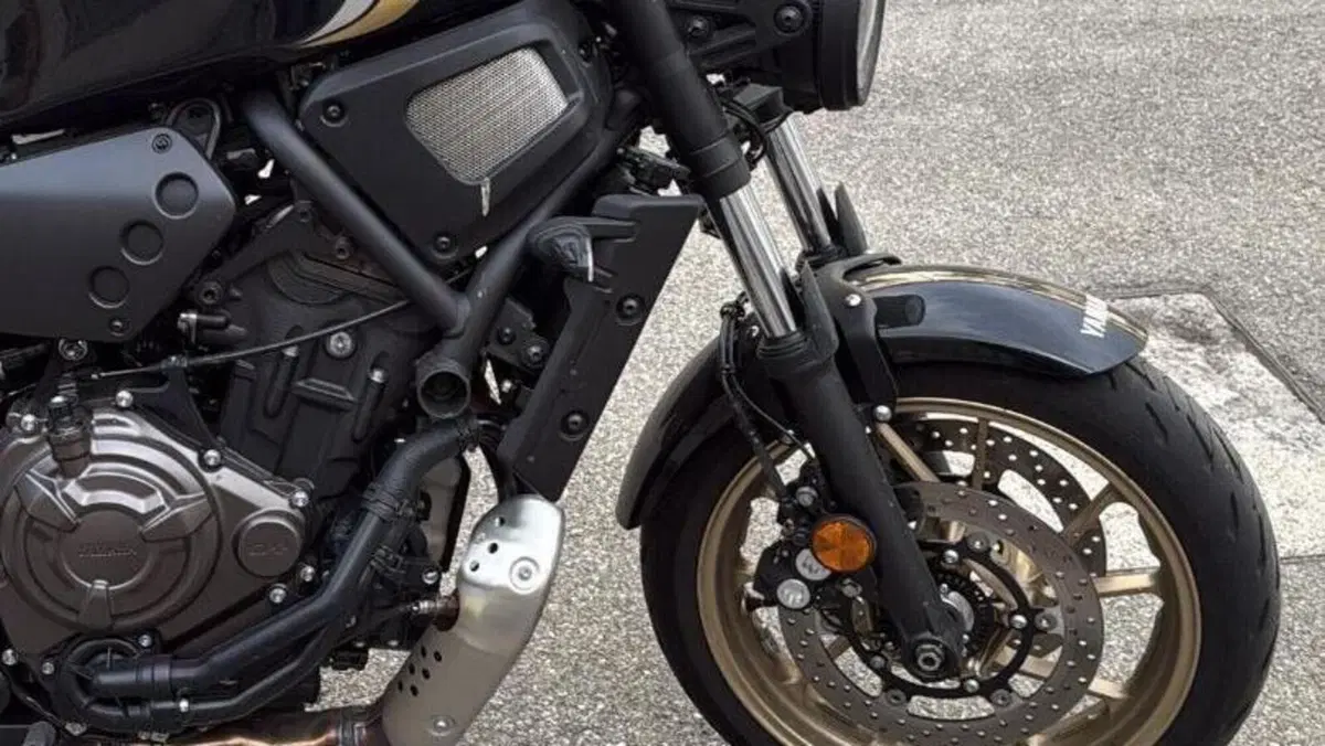 Yamaha XSR 700 (2022 - 26)  (7)