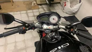 MV Agusta Brutale 910 S (2005 - 11)  (6)