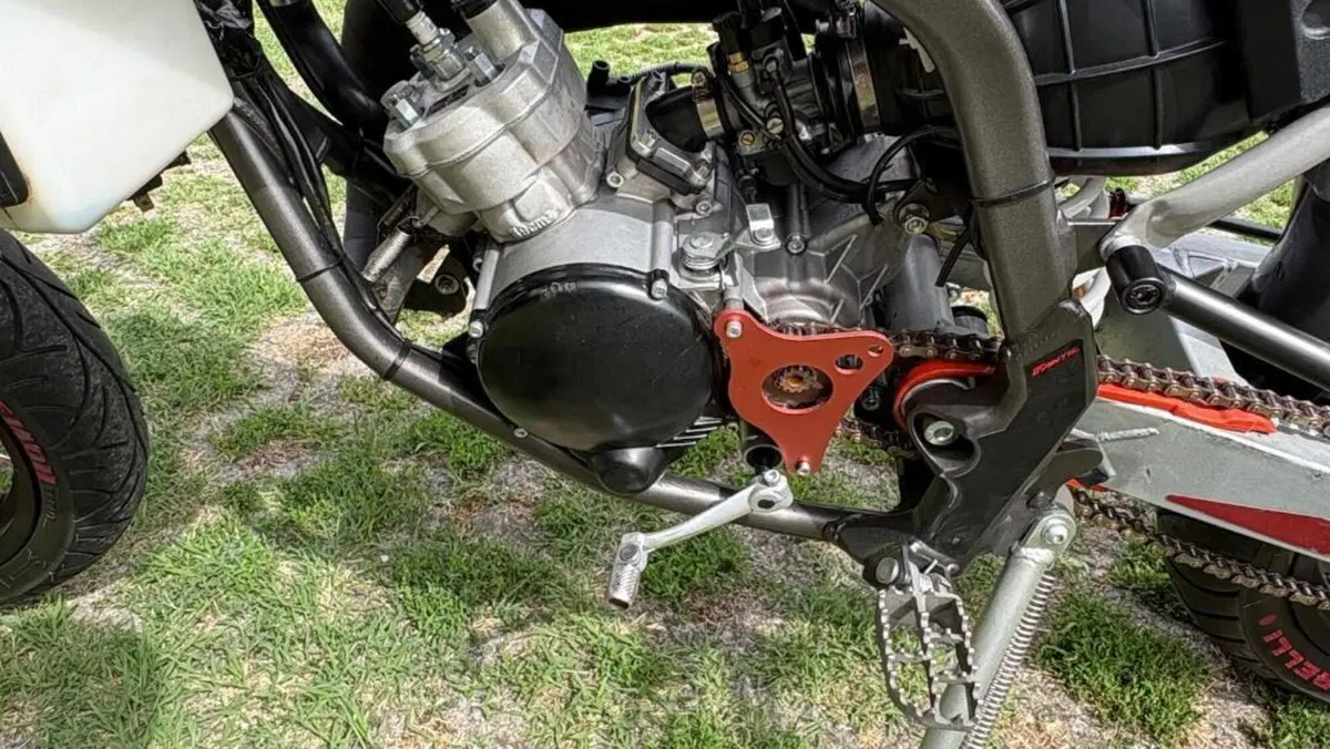 Fantic Motor Motard 50 M Performance 2t (2017)  (2)