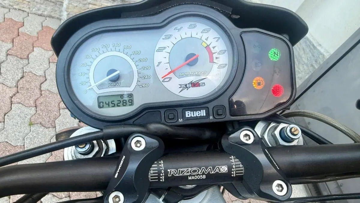 Buell   (2)