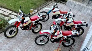 Aprilia   (2)
