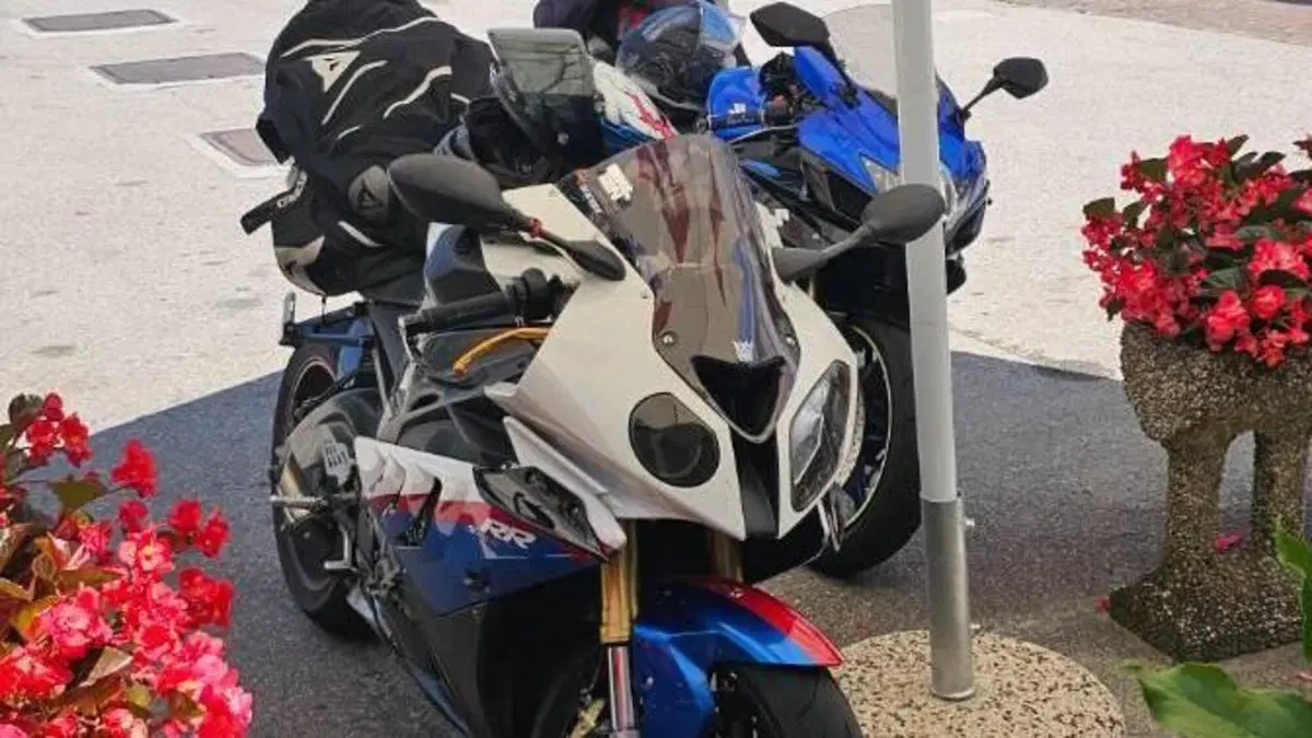 Bmw S 1000 RR (2009 - 12)  (5)