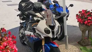 Bmw S 1000 RR (2009 - 12)  (5)