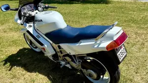 Honda VFR 750 F (1994 - 97)  (2)