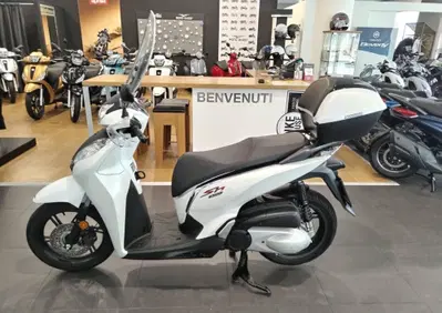 Honda SH 300 i ABS (2016 - 20) - Annuncio 10094966