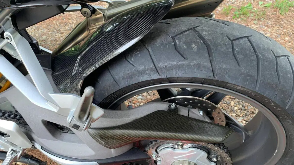 MV Agusta Brutale 990 R (2009 - 12)  (4)